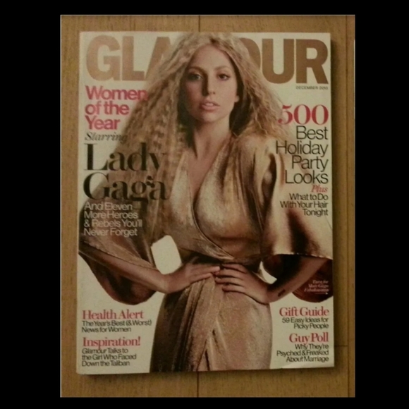 LADY GAGA MAGAZINE - LOT OF ONE (1) MAGS // - Picture 2 of 2
